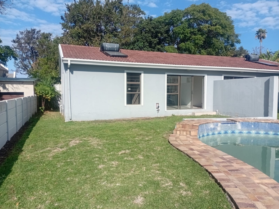 To Let 2 Bedroom Property for Rent in Selborne Eastern Cape